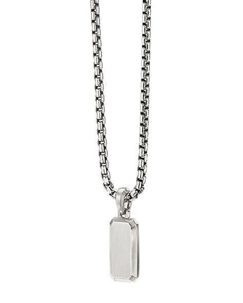 David Yurman Streamline Amulet: The Perfect Accessory for the Modern Woman